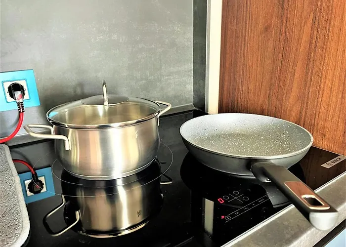 Апартамент Bravo 5 *