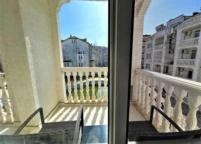 Bravo 5 Апартамент