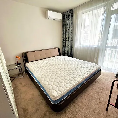 Bravo 5 サニービーチ