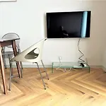 Bravo 5 Apartament